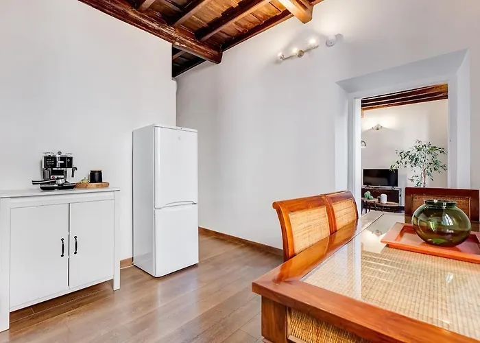 5 Min Piazza Navona-aria Condizionata-smart Tv-cucina Completa Appartamento *